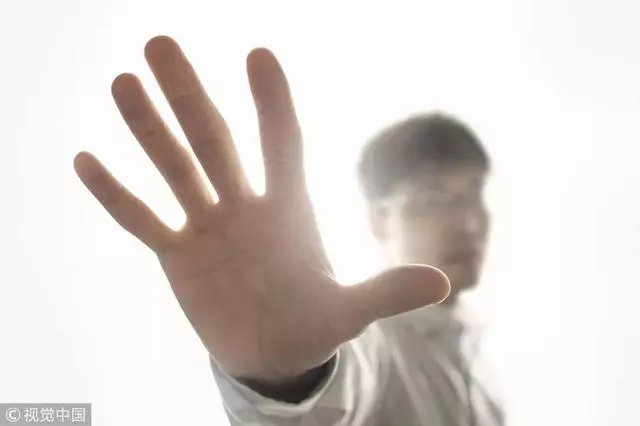 手上出現這6個變化,說明你的肝在「求救」!早發現才能早治療!