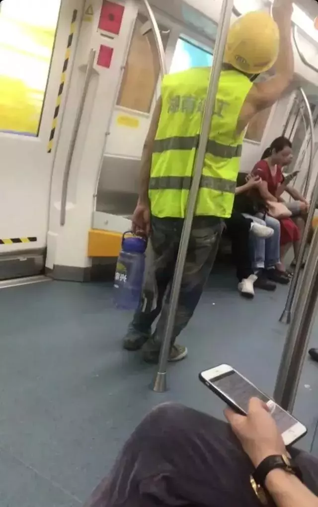 父母的教養,就是孩子的起跑線,能這樣做的媽媽,怎麼會教出熊孩子?