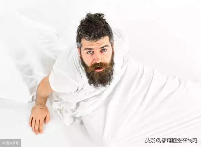 男人早起後,堅持4個小動作更長壽!還不快學起來