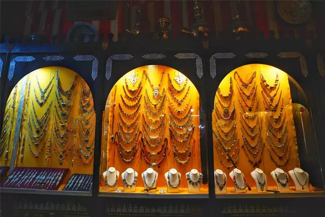 世界第一所大學就在非洲這座古城,遊客:走進來就迷路