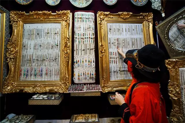 世界第一所大學就在非洲這座古城,遊客:走進來就迷路