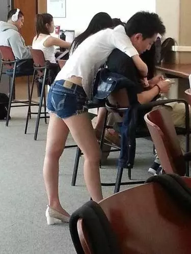 你不可能不看錯的《79張爆笑錯位照》!眼睛請你做點事好嗎