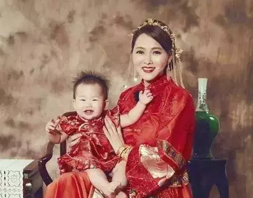 伊能靜:一個父親埋下的缺漏,卻用了半場人生來彌補