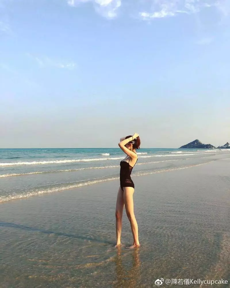 林志穎老婆曬跳舞視頻大秀好身材,李湘評論的2個字亮了