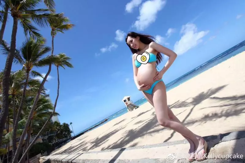 林志穎老婆曬跳舞視頻大秀好身材,李湘評論的2個字亮了