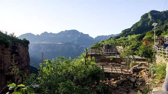 中國最"作死"的景點,村民瘋狂宰客年入百萬,如今坐吃山空無人去!