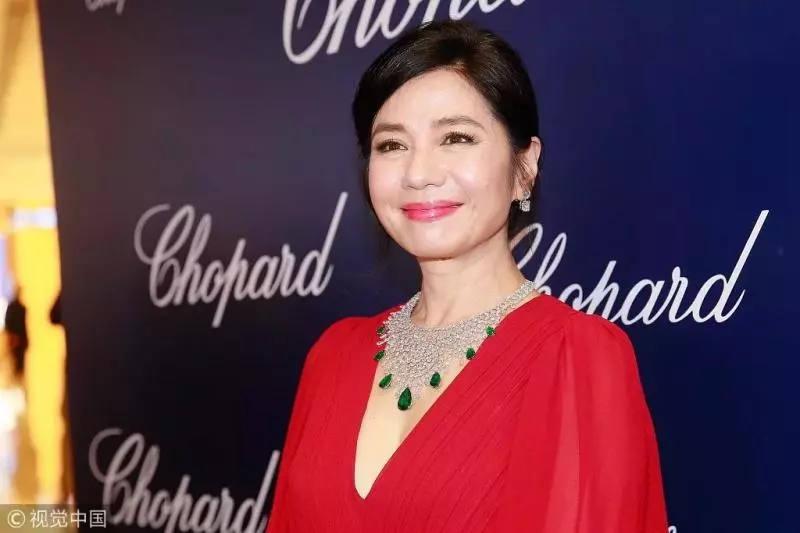 59歲鐘楚紅未PS照:我滿臉皺紋,那又怎樣?