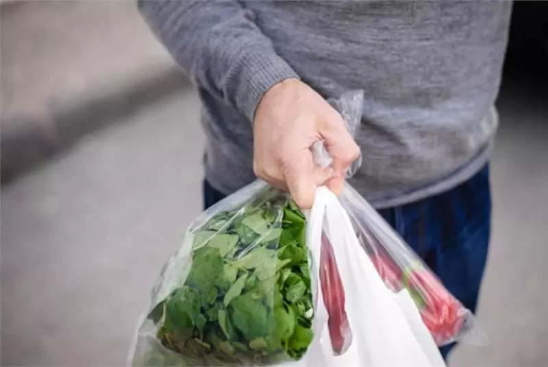 注意!大馬人不要再把塑料袋放進冰箱了!原來隱患這麼多