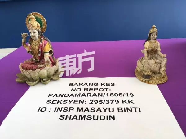 承認在祈禱室外放拿督公神像,馬來男子疑是精神失常!