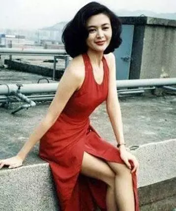 被金錢「乾爹」糟蹋過的玉女星,萬萬沒想到她是第一名!