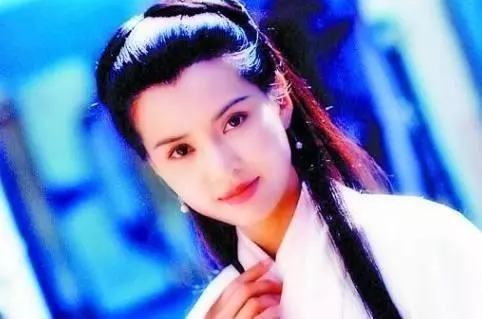 被金錢「乾爹」糟蹋過的玉女星,萬萬沒想到她是第一名!