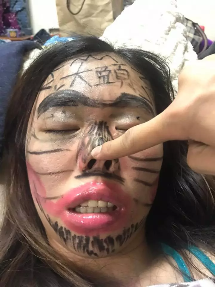 老婆喝爛醉讓他氣到「惡搞畫臉」PO網,沒想到網友挖出「她的真面目」驚覺出乎意料的美!