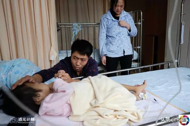 男子割肝救子臨手術時逃了,結果妻子躺上手術台,得知消息他哭