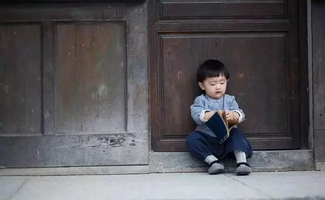 請告訴孩子:不讀書,換來的是一生的底層!家長也讀讀