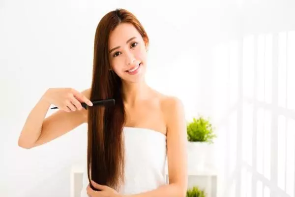 常梳頭,沒疾病!梳頭的這4點好處,你了解過嗎?