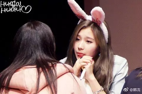 [TWICE][分享]190226 TWICE成為日本金唱片大獎2冠王「感謝所有人」