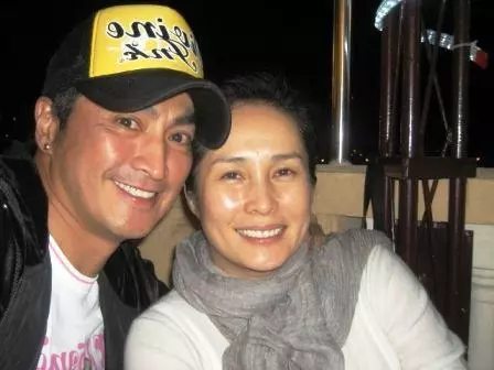 「展昭」何家勁近照曝光,為守候60歲婚約,身價過億至今單身