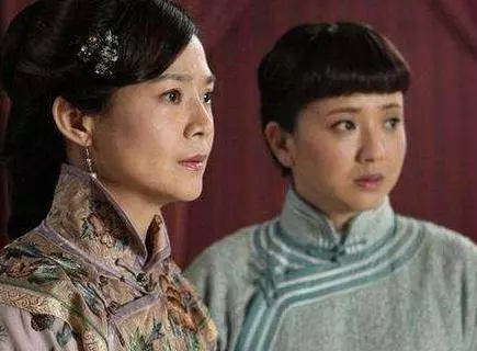 瓊女郎出身!翁家明老婆「當紅為愛引退」如今兒子長大神似老爸