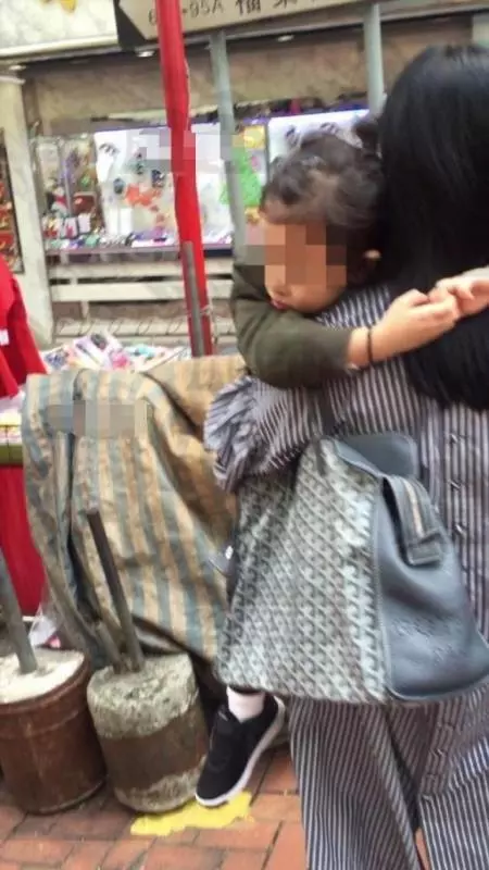 劉德華全家照曝光,妻子越來越美艷,6歲女兒比甜馨還萌!