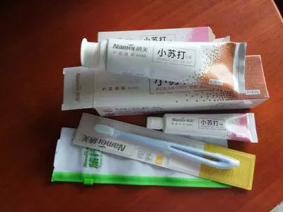 太聰明了!每天刷牙前多一個小步驟,牙黃、口臭全不見,再也不用去牙所洗牙了