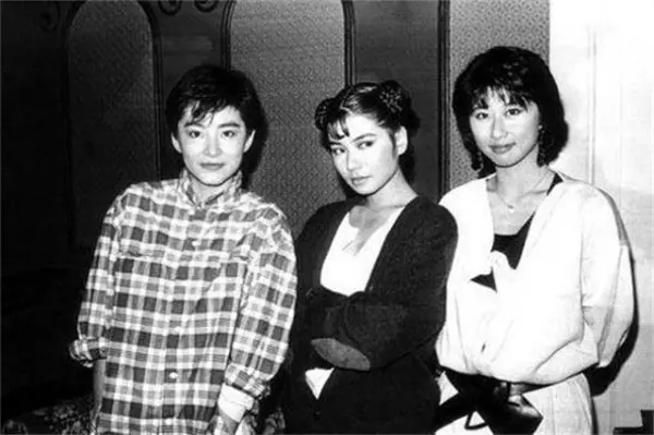 大多數的人沒看過的「明星老照片」!第二張太美、第九張很滄桑,最後一張特珍貴 !