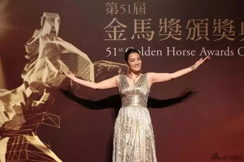 林俊傑被冠中國國旗?新加坡哭了,果然西方人看亞洲人都是中國人?