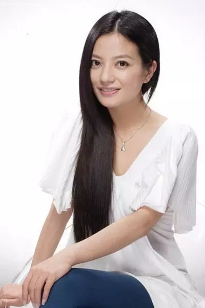 劉嘉玲包養小白臉 !資深娛記大爆明星令人驚呆的真實人品 !