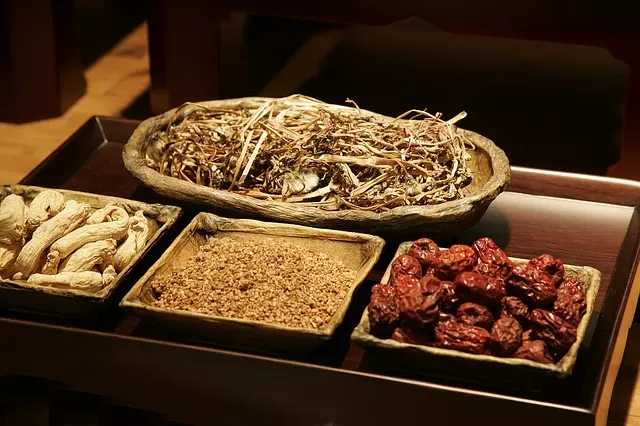 老中醫逝世前留給子孫的遺訓:「什麼都能吃,就是不能喝冷飲!」原來真的有科學根據...