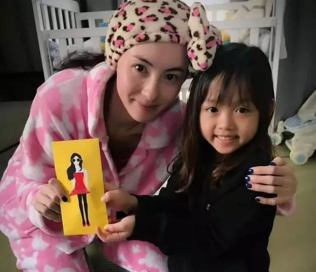 張柏芝再次傳來好消息!備孕懷四胎,直言:一直想要個女兒!