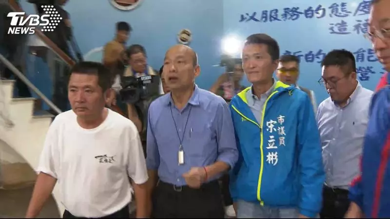 韓為柯P參選增添變數 兩岸議題也成參選 考驗