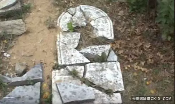當他被發現時 面目全非血液內臟竟被抽乾消失...5大絕非人類造成的恐怖命案:都是一團謎啊