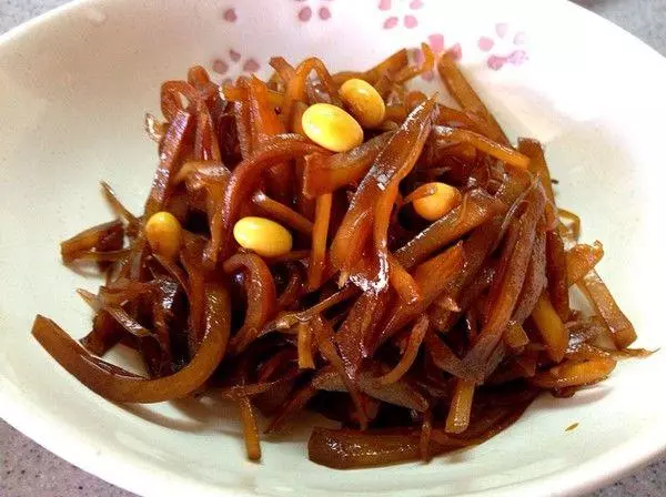 爸故意讓男友吃鹹菜,男友的一個舉動,爸決定讓我嫁給他