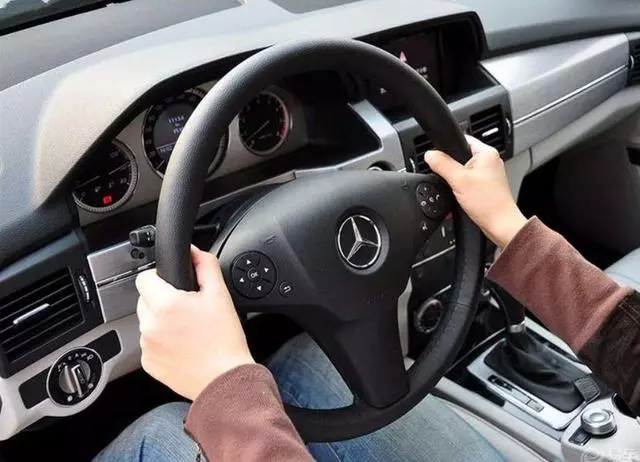 汽車出現這6個小毛病別大意,是大故障的前兆!