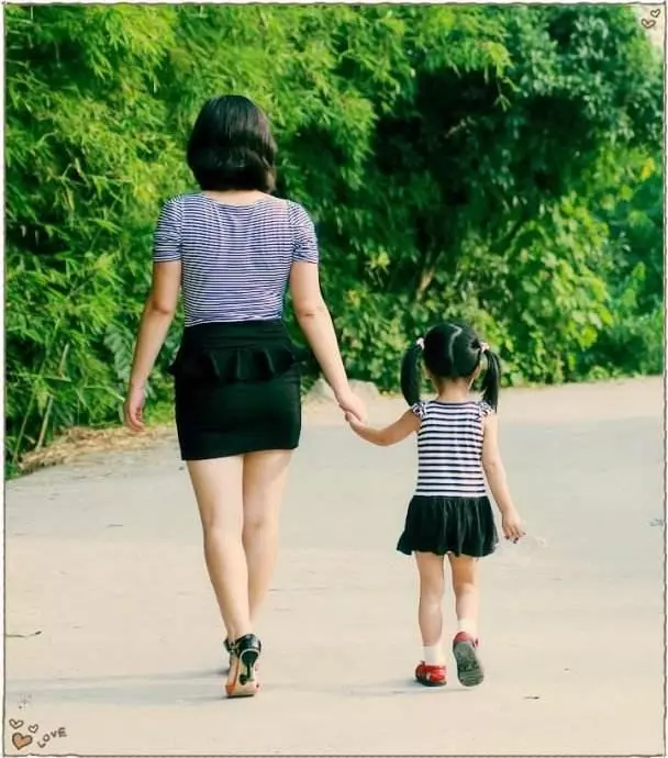 帶著五歲的女兒再嫁,婆家人提的要求讓我膽怯