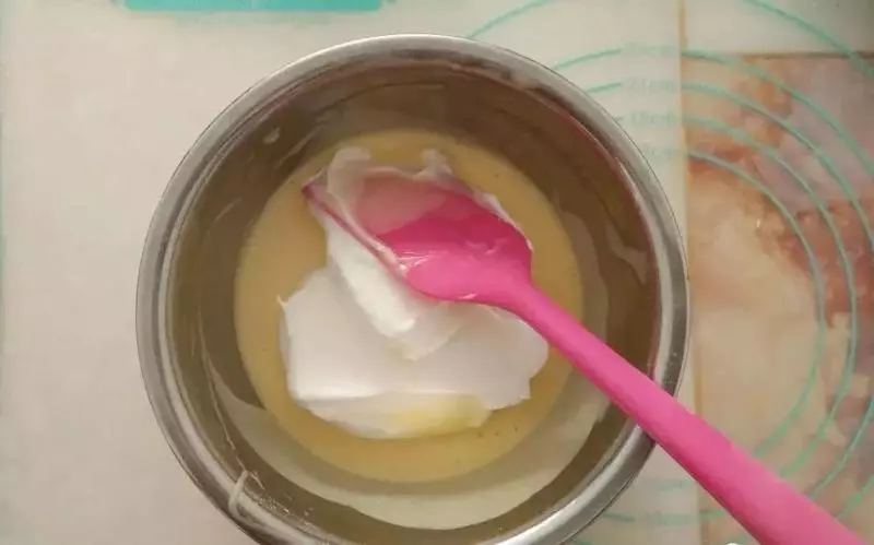 這款無油酸奶蛋糕,是店面暢銷單品哦!再不學就晚啦