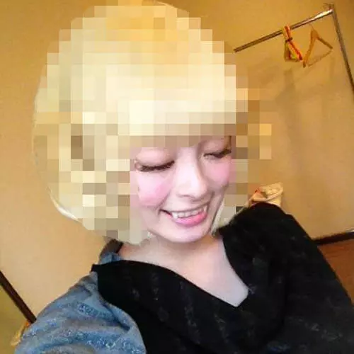きゃりーぱみゅぱみゅ《咒怨頭》會不會突然多出另一隻......(驚)