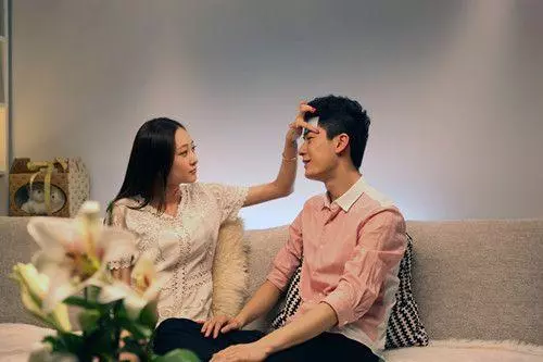 女友出20萬買房,我主動加她名,她拒絕不要,半年後才知自己太傻