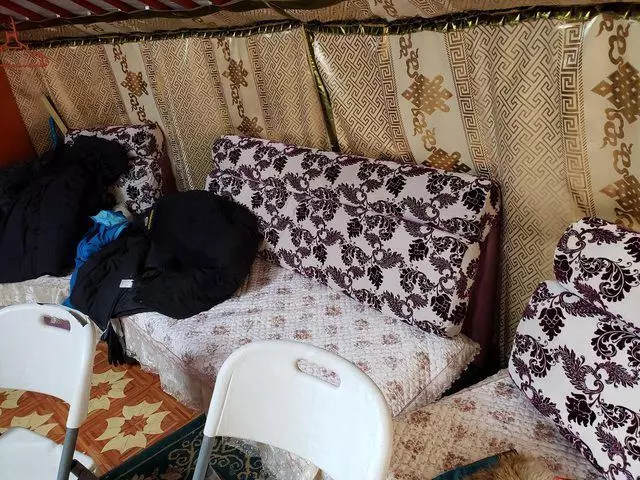 又一台男之光!陪蒙古女友回娘家po出美照「根本趙敏郡主」真人版…網推:蒙古妹子超級讚