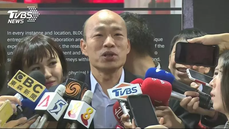 韓張配、韓朱配、柯韓配 韓:我只會ㄆㄟˋ..........
