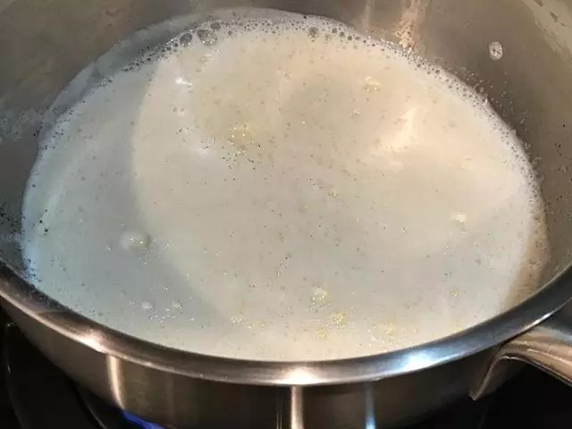 做甜品,掌握這個方法,教你調出「萬能」卡士達醬,配什麼都好吃