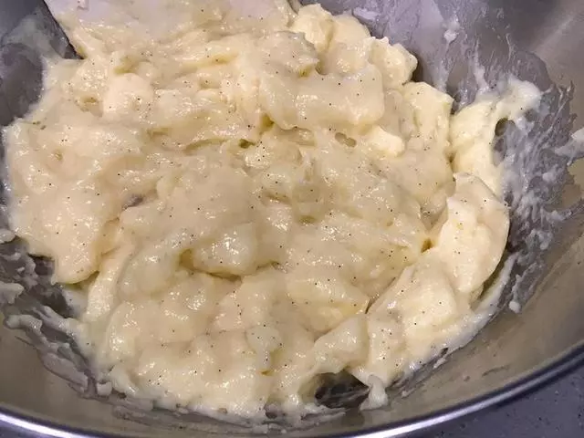 做甜品,掌握這個方法,教你調出「萬能」卡士達醬,配什麼都好吃