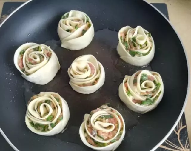 必收藏! 玫瑰花餃子食譜❤ 顏值高, 做法簡單, 一上桌就被搶光光!