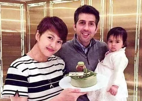 就是不嫁豪門!6位女星「甘願嫁給平凡夫」 梁詠琪嫁賣蛋糕的、Ella替老公還房貸....