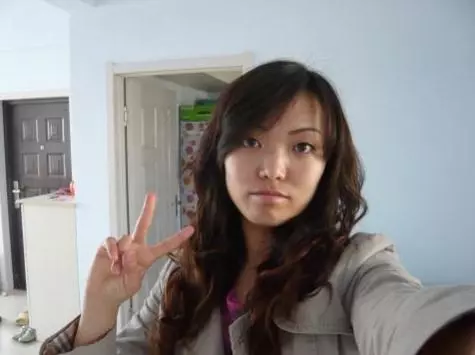 剛懷孕老公車禍去世,家婆要俺把娃生出來,俺掏出本存摺家婆蒙了