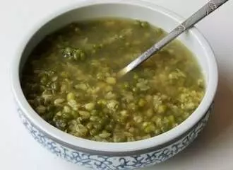 媽媽煮綠豆湯一定加「一寶」,不但消熱解毒,更可以治「肝病」!比肝藥還管用!