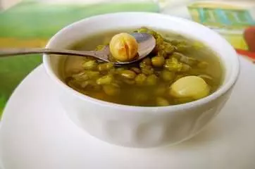 媽媽煮綠豆湯一定加「一寶」,不但消熱解毒,更可以治「肝病」!比肝藥還管用!