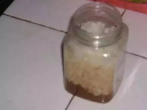 告訴你一個潤肺止咳的秘方,2個檸檬、一塊皮,每天吃一口,止咳又化痰、不易復發!