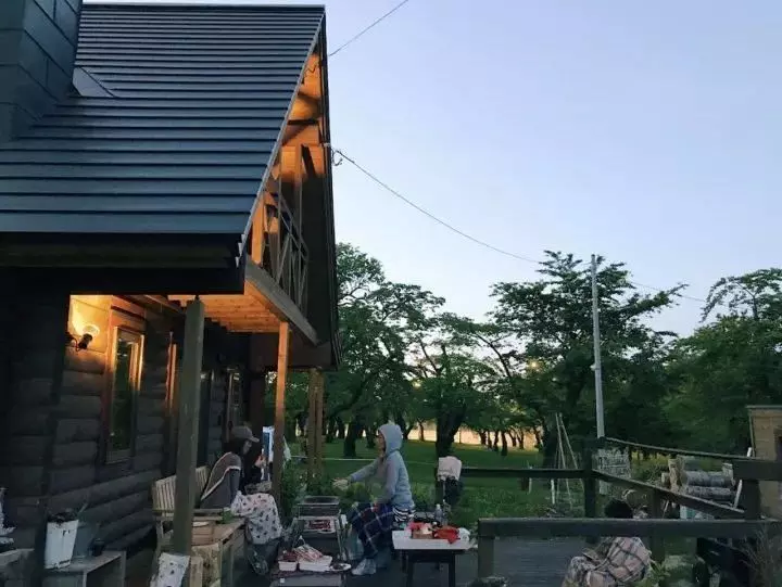 一家四口隱居在超美北海道過著「田園生活」,日常生活照吸引數十萬人追蹤!