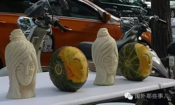 超正水果西施「削水果一個賣1300元」!一大堆人卻搶買削好的超貴水果!走近一看才發現是啥!