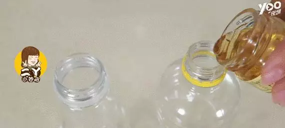 把白酒倒進蜂蜜里,假蜂蜜立刻現原形,再也不怕買到假的了!